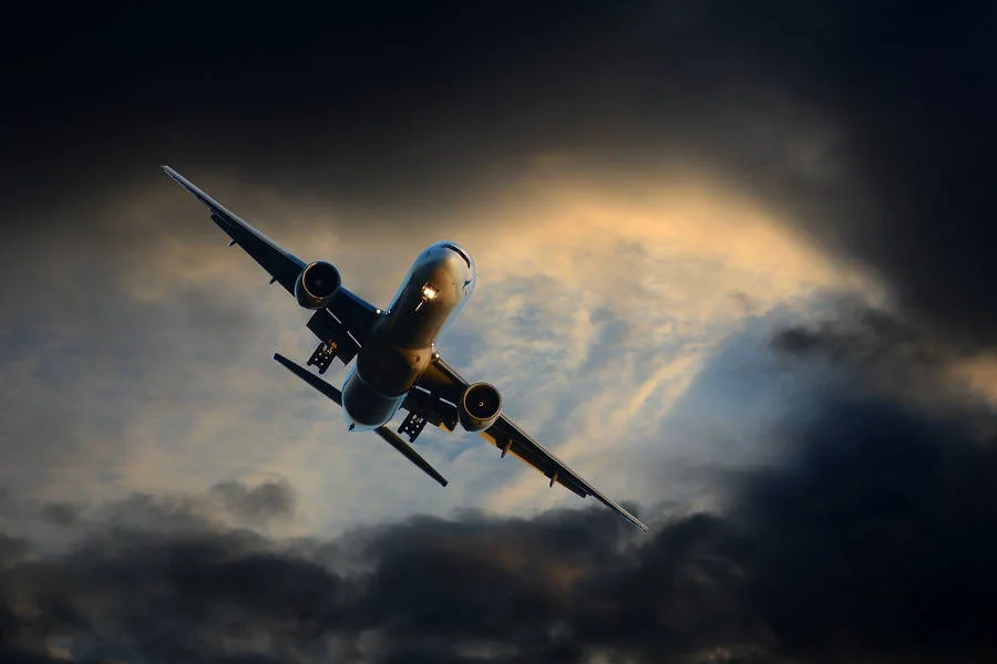 Can Expedia change my flight?